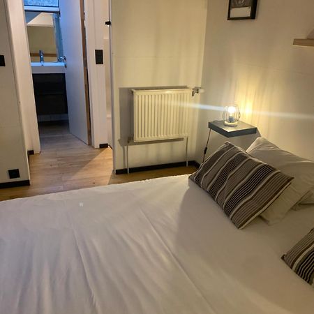 Froissart Studio Apartment ชิเมย์ ภายนอก รูปภาพ